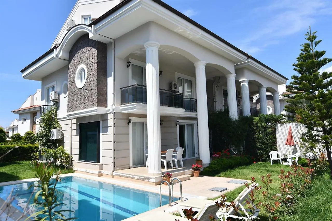 New Age Beach Breeze Luxury Villas Fethiye Turecko