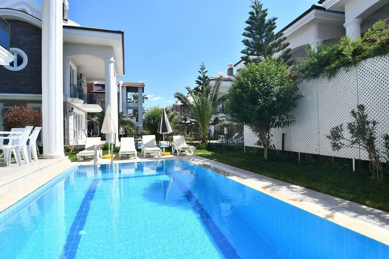 New Age Beach Breeze Luxury Villas Fethiye