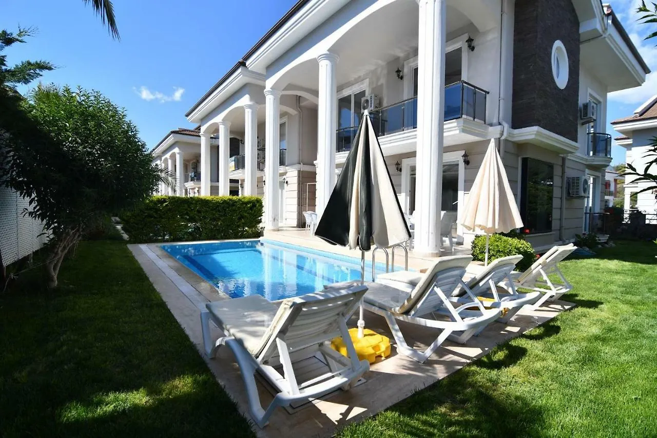 New Age Beach Breeze Luxury Villas Fethiye