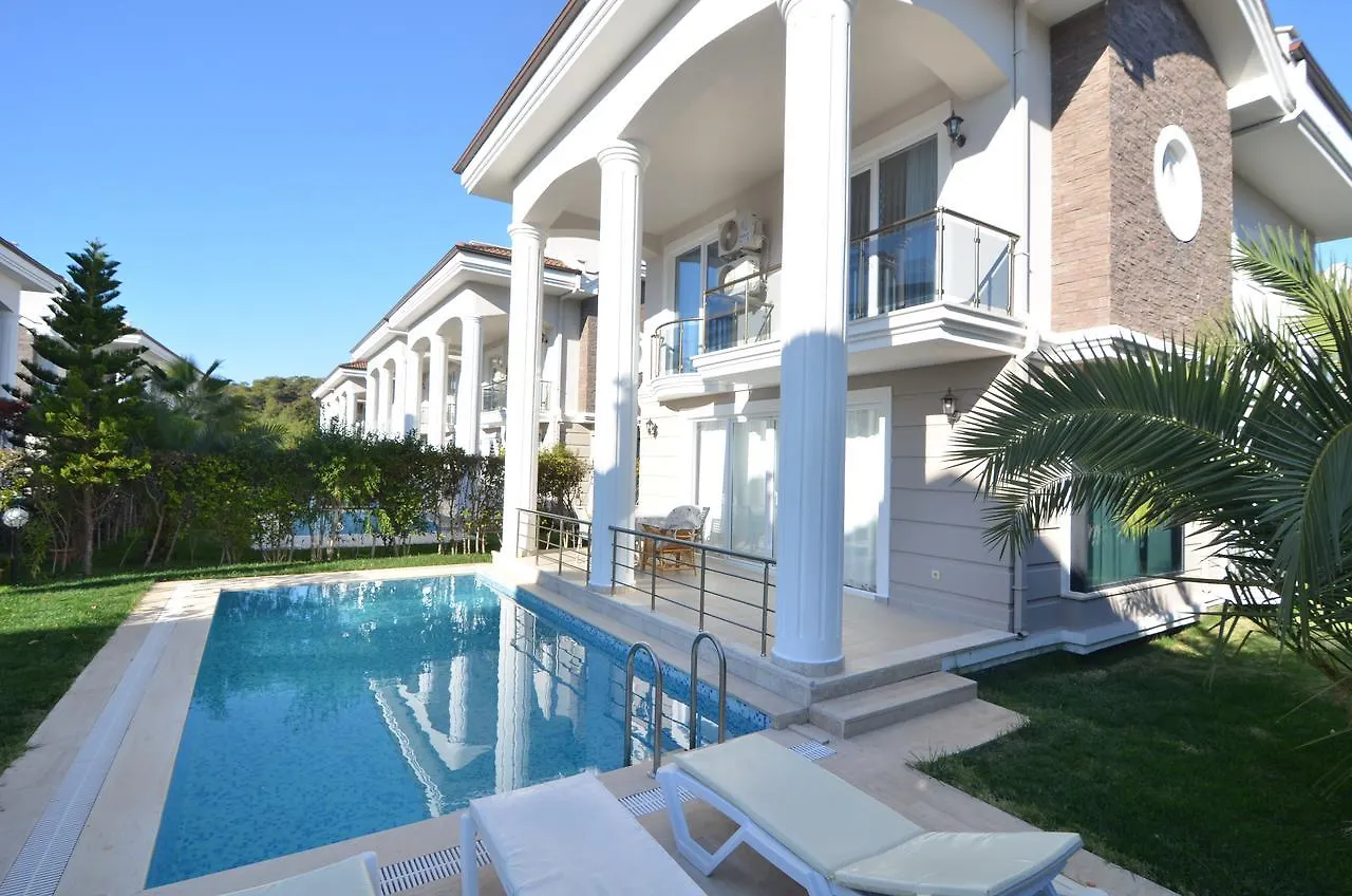 New Age Beach Breeze Luxury Villas Fethiye