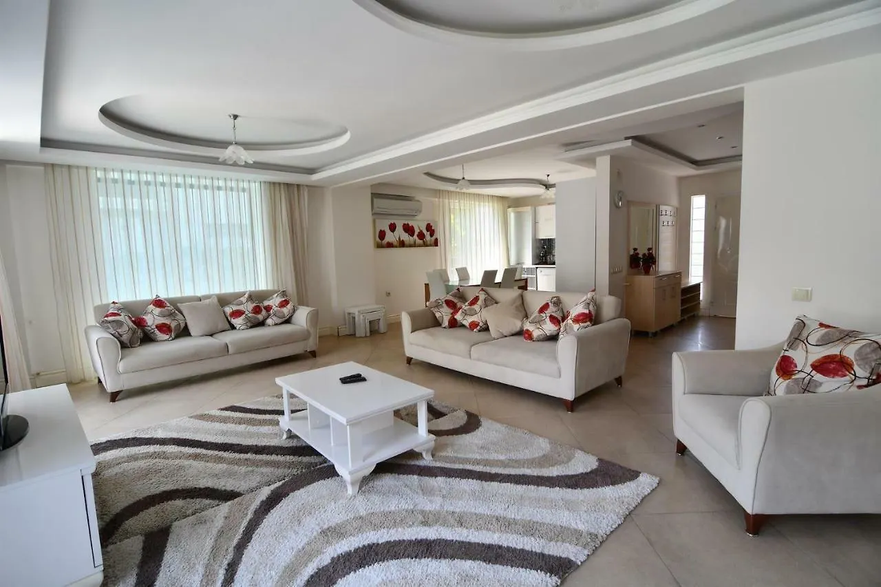New Age Beach Breeze Luxury Villas Fethiye